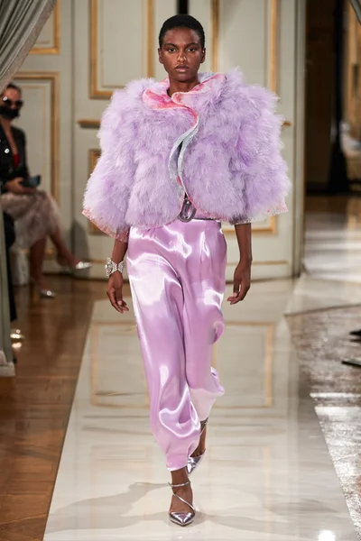 Look 40
